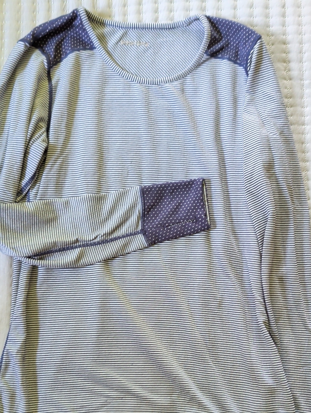 Saucony Women's Long Sleeve Striped Tee in Light Blue and Navy
